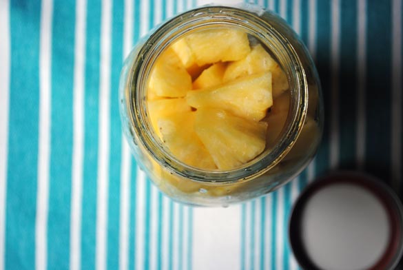 infused-vodka-pineapple-top