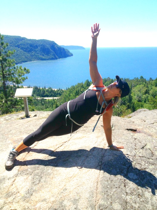 yoga side plank mountain