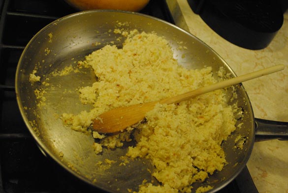 nom-nom-paleo-cauliflower-rice